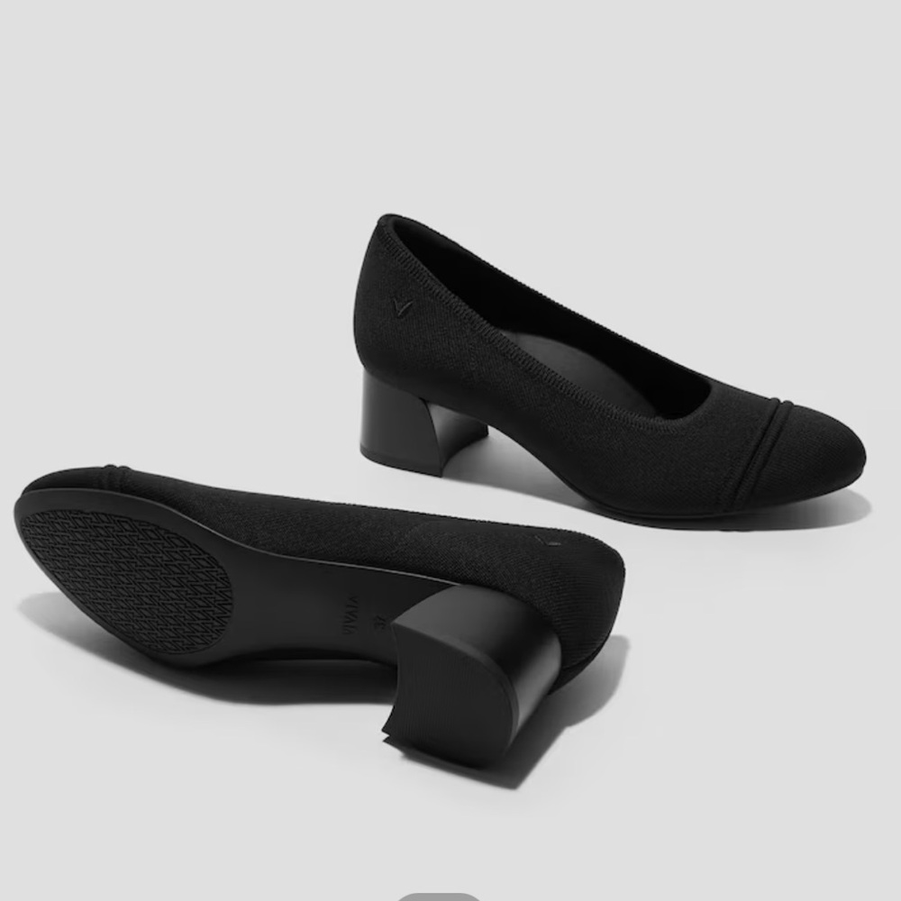 Vivaia black mesh heels Almond Toe Julie Arch Pro comfort slip on 38  7  7.5